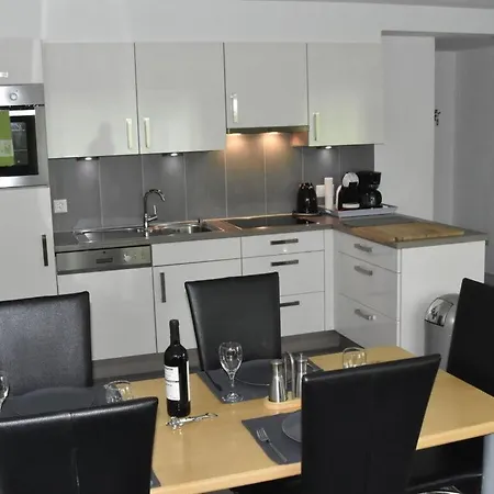 Apartment Beatrice Share